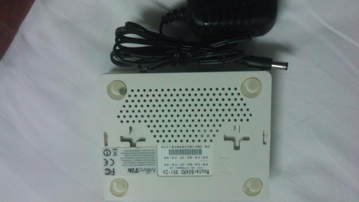 Mikrotik ROS RB951-2n